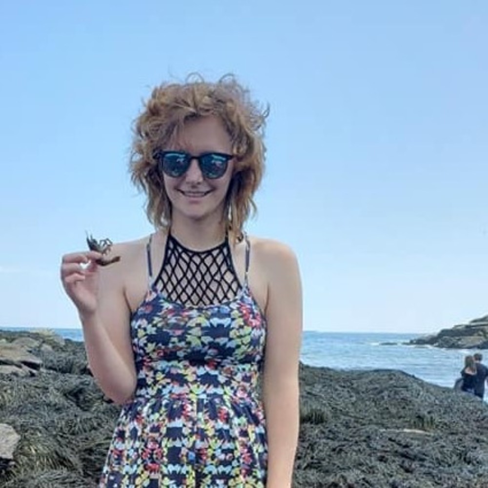 Meet your Posher, Julie